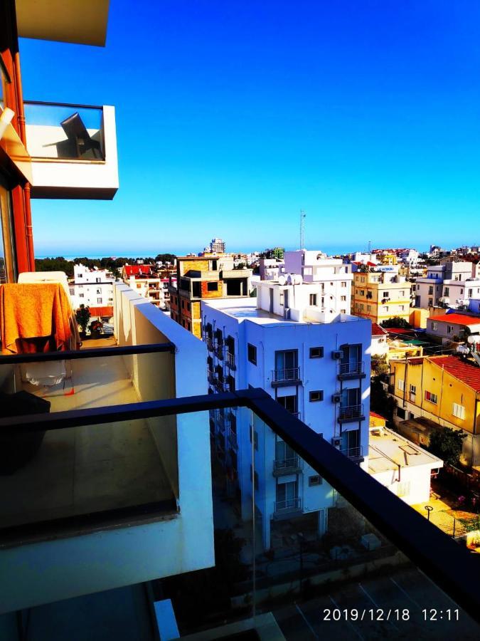 Uptown Holiday App & Pool Daily Rental Contactless Check In & Check Out Famagusta  Bagian luar foto