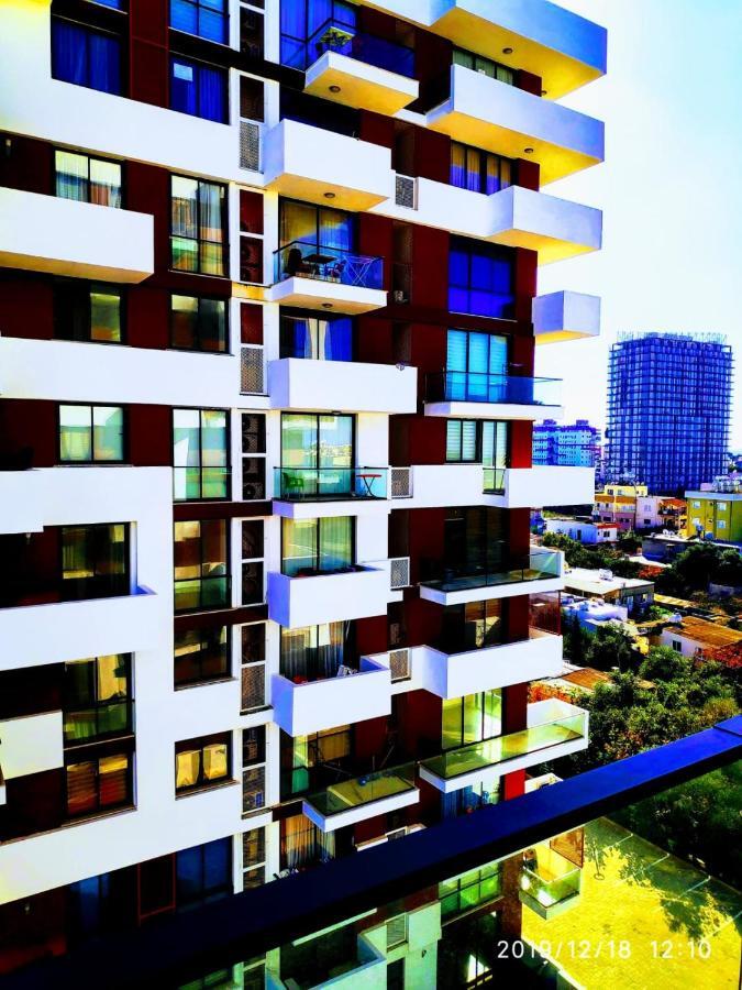 Uptown Holiday App & Pool Daily Rental Contactless Check In & Check Out Famagusta  Bagian luar foto