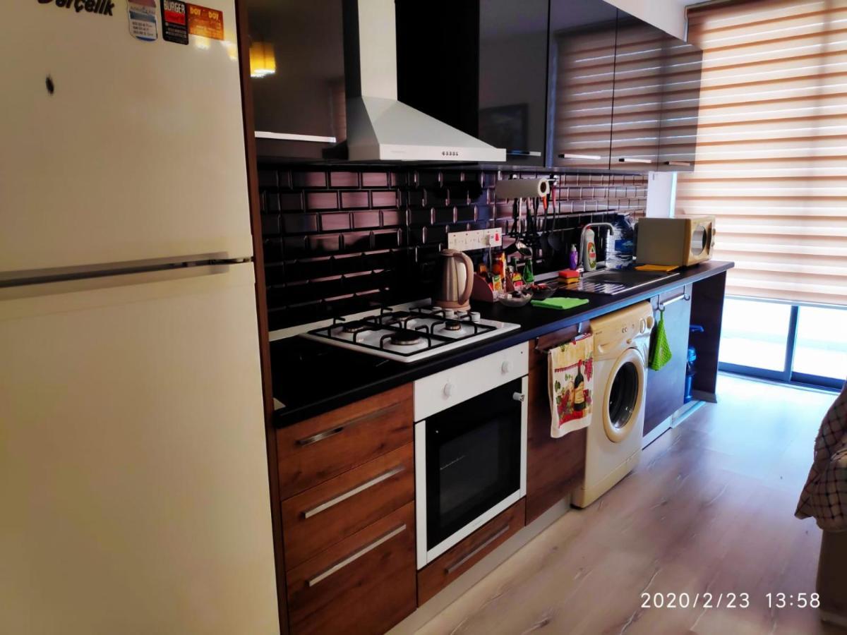 Uptown Holiday App & Pool Daily Rental Contactless Check In & Check Out Famagusta  Bagian luar foto